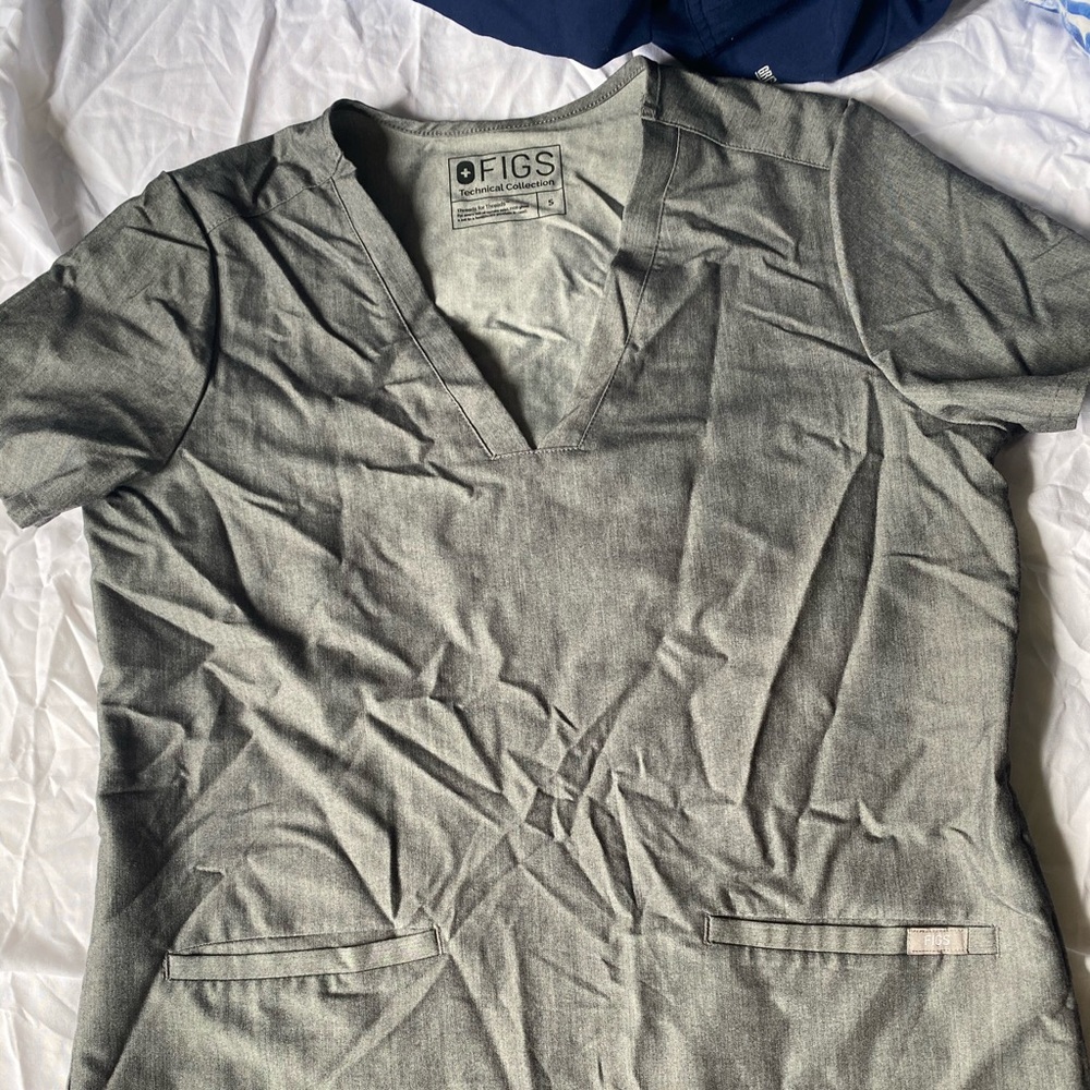 FIGs Scrub Top